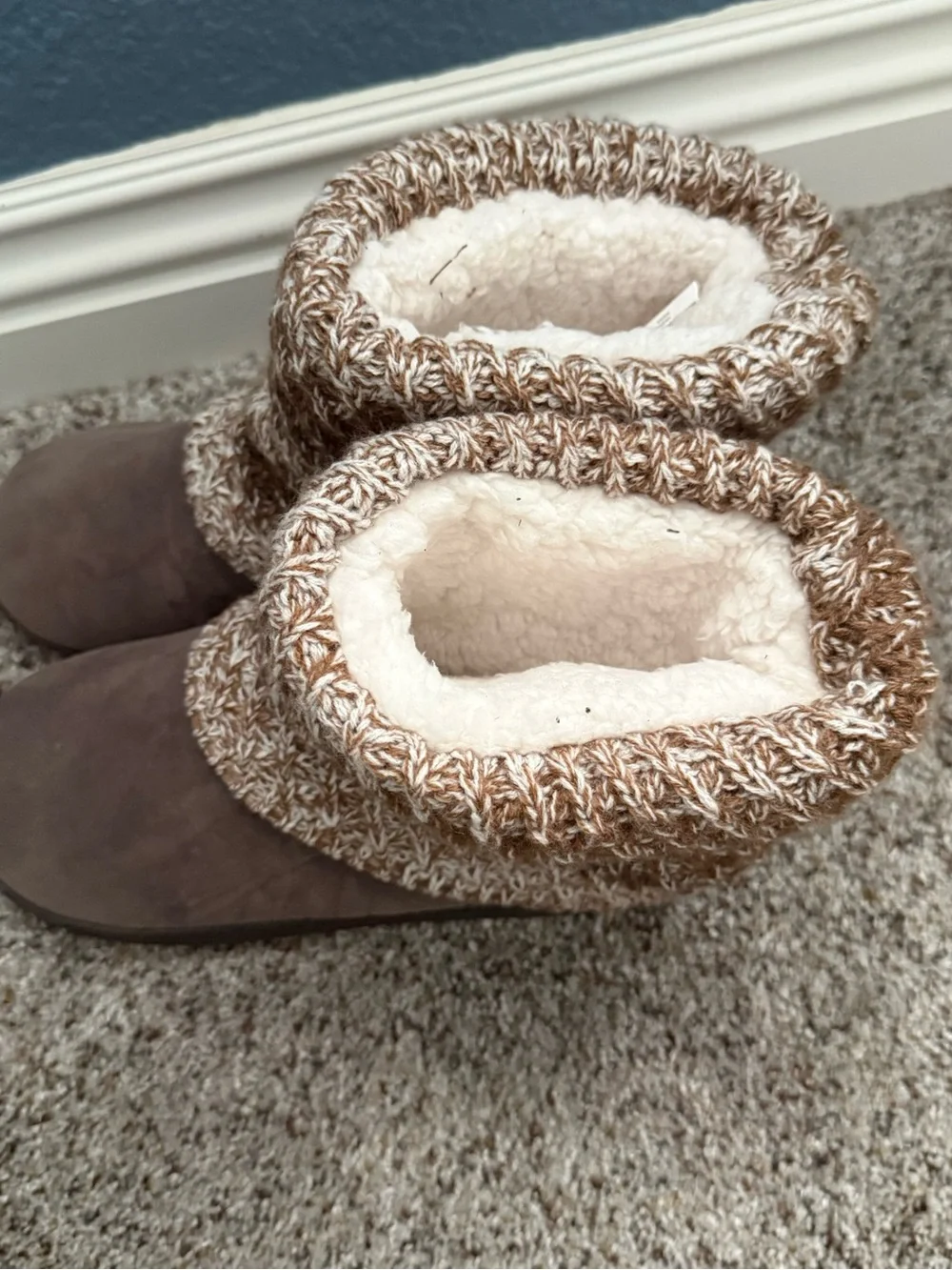 Women's Muk Luk Cable Sweater Knit Brown Ankle Boots Brown 9
